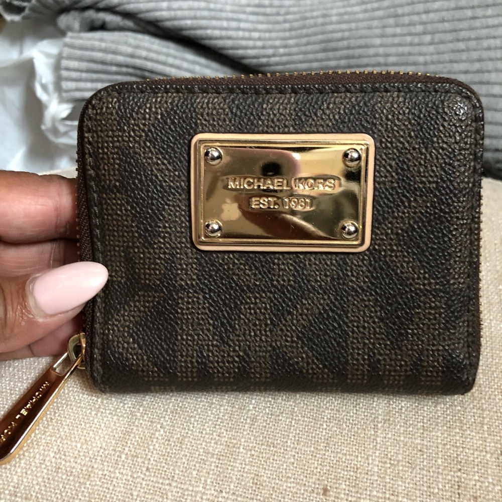 Michael Kors wallet
